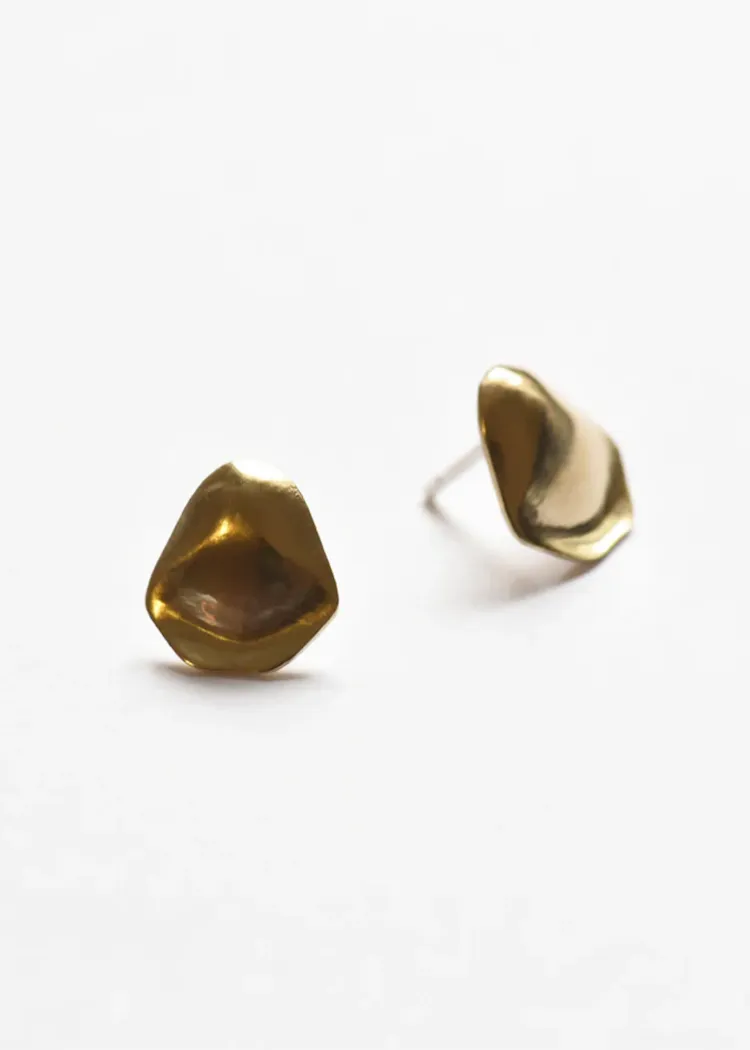 8.6.4. Design | Small Geo Studs | Brass