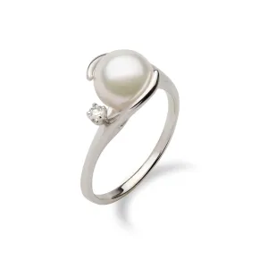 Akoya White Pearl Ring in White Gold with Diamond - 8mm
