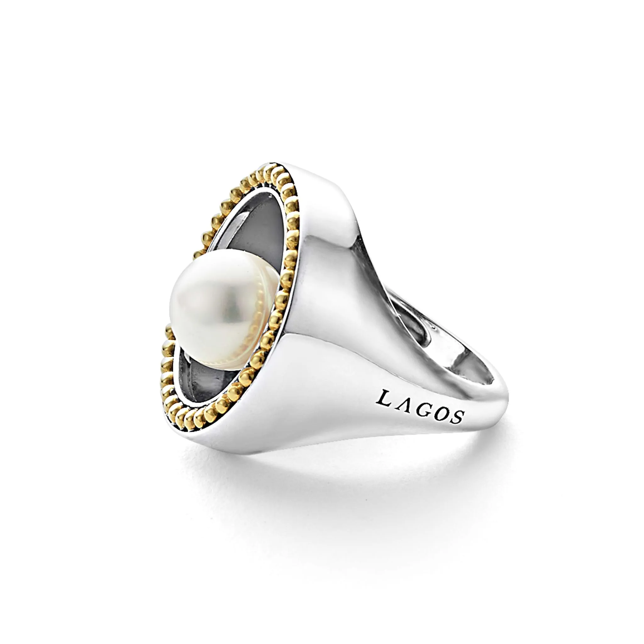 Circle Pearl Statement Ring (Size 6)