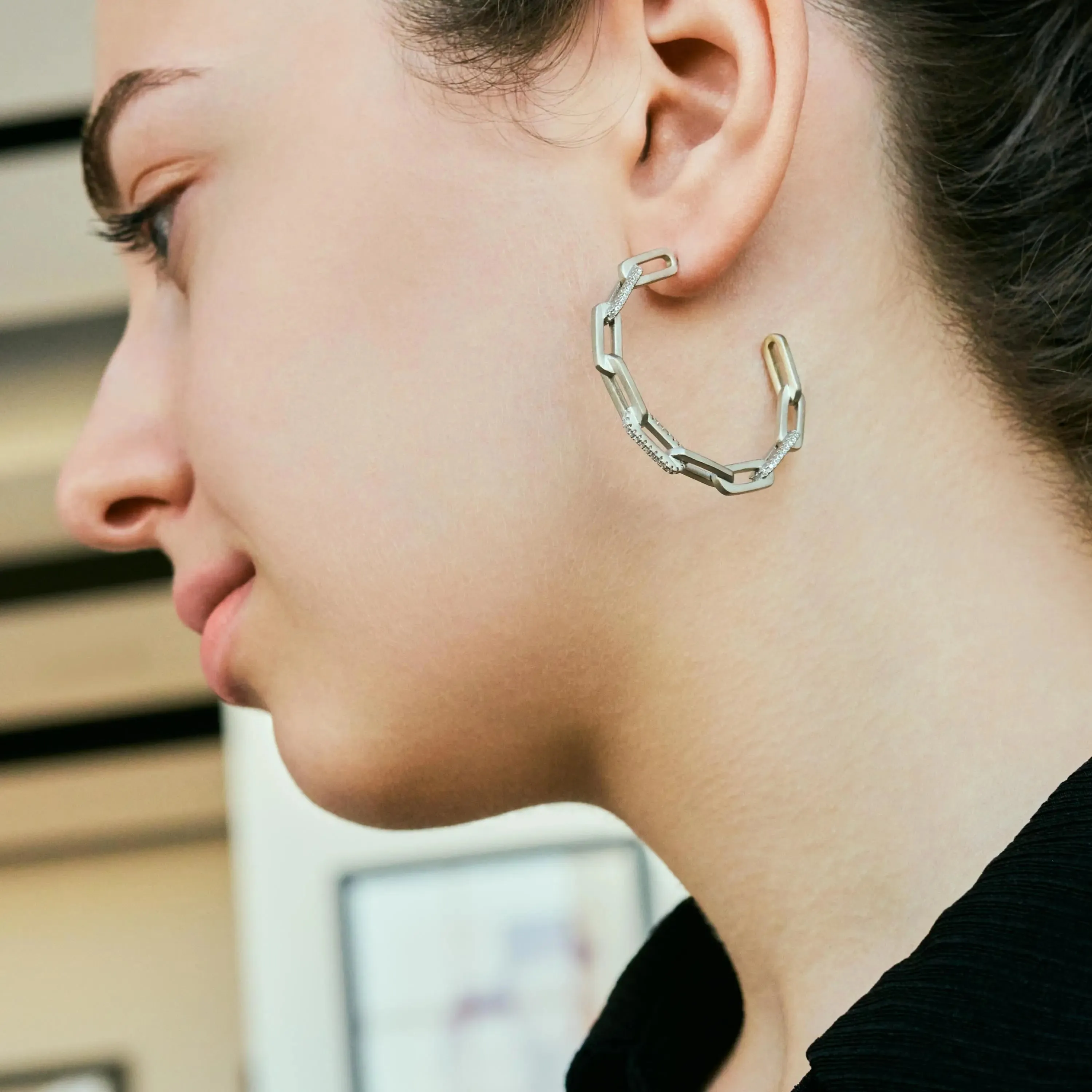 Coastal Chain Link Hoop Earring