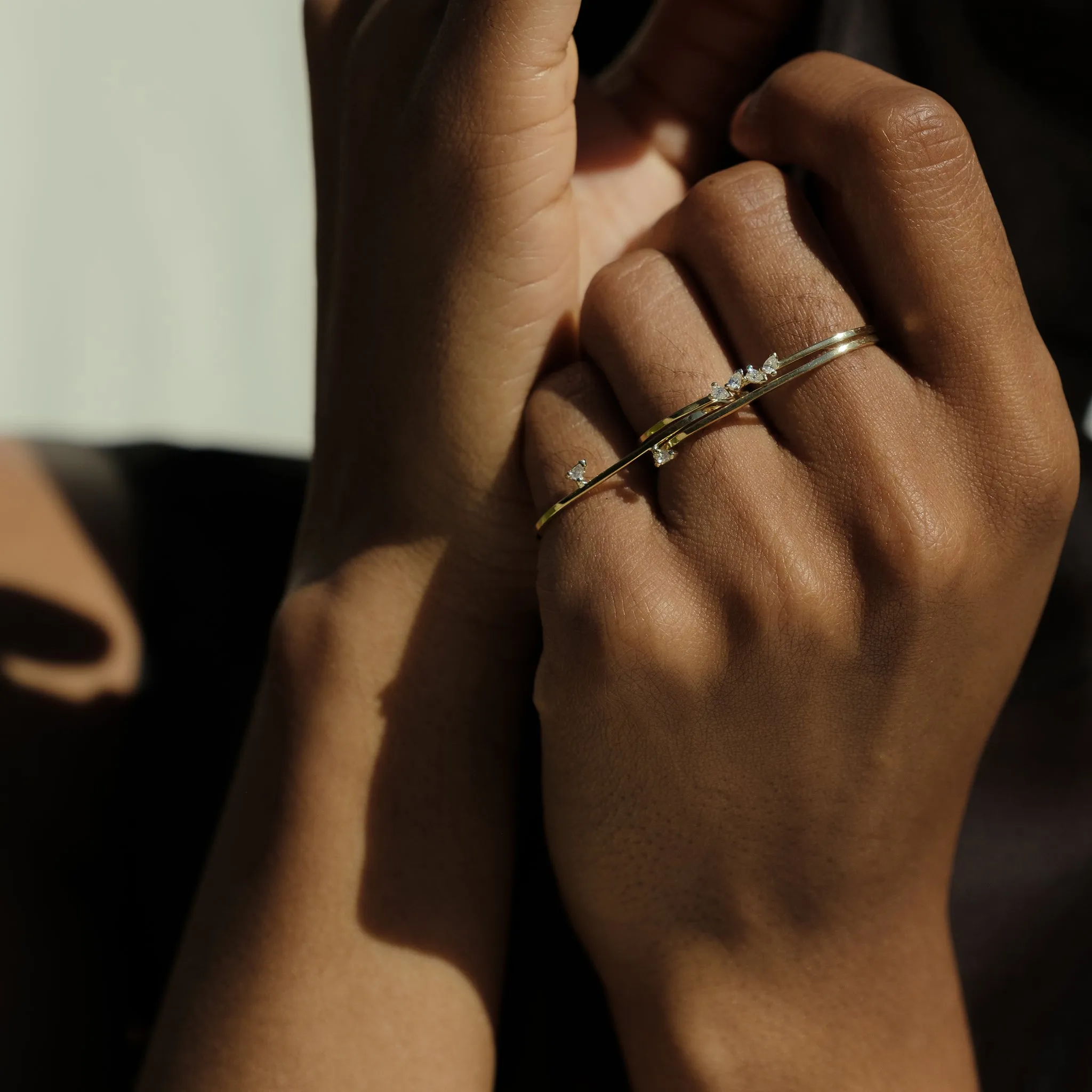 Linear Confetti Double Ring