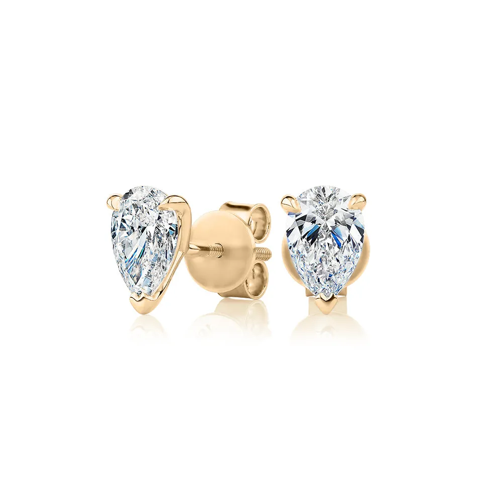 Premium Certified Lab-Grown Diamond, 1.40 carat TW pear stud earrings in 18 carat yellow gold